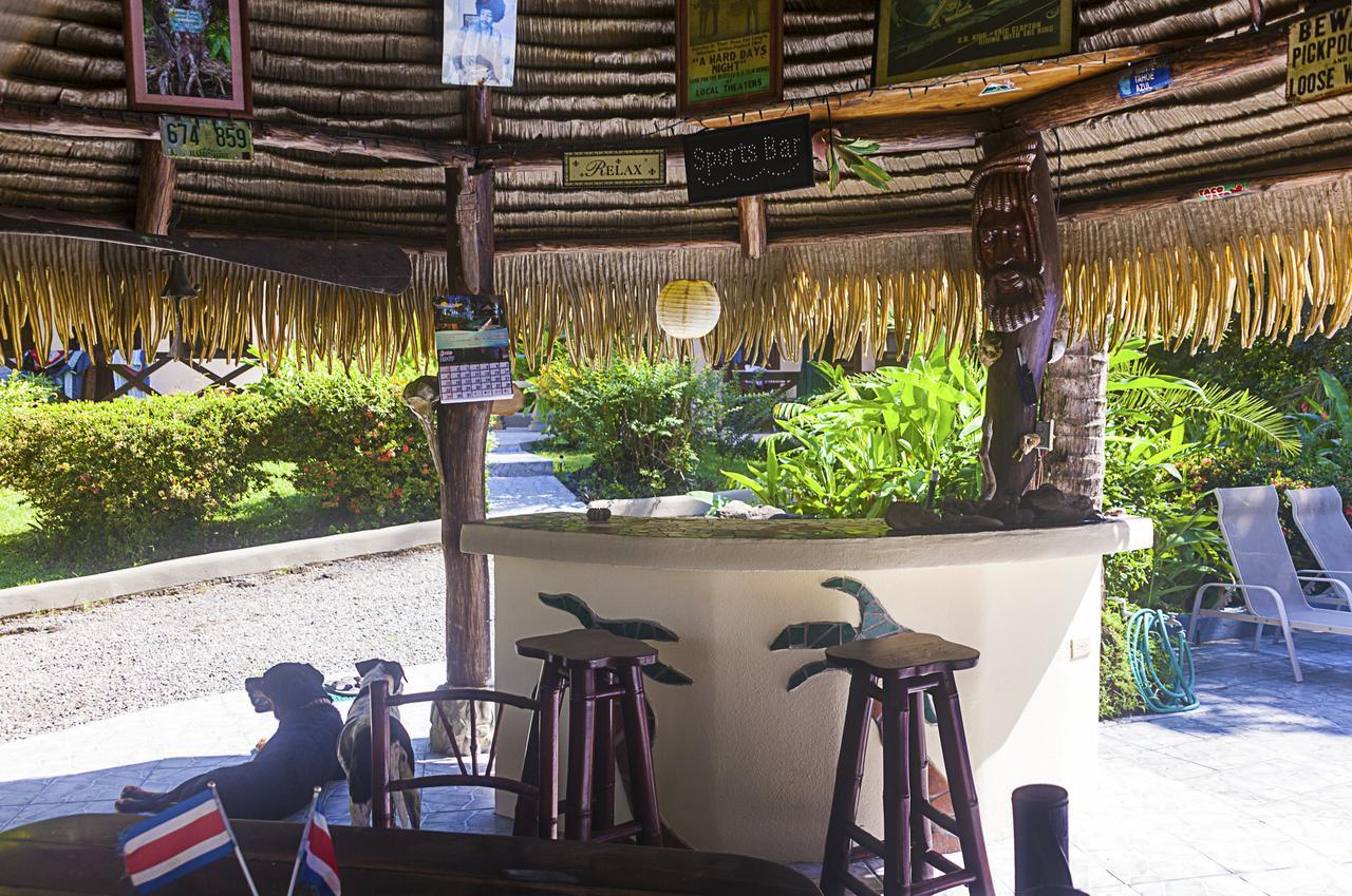 Coconut Grove Oceanfront Cottages Dominical Luaran gambar