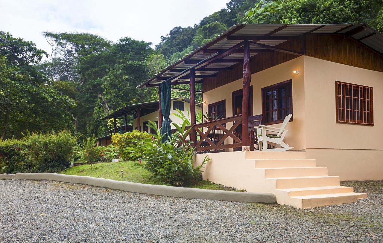Coconut Grove Oceanfront Cottages Dominical Luaran gambar